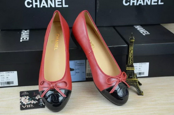 CHANEL Shallow mouth flat shoes Women--071